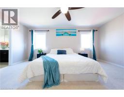 335 FALLING GREEN Crescent - 23