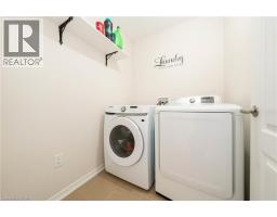 335 FALLING GREEN Crescent - 33