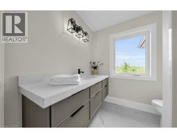 25 DUCHESS Drive - 41