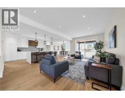 25 DUCHESS Drive - 8