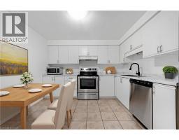 35 GREEN VALLEY Drive UnitNo. 1614 - 11