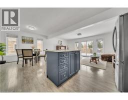 35 TEMPLEWOOD Drive - 14