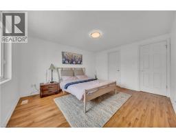 35 TEMPLEWOOD Drive - 24