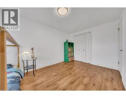 35 TEMPLEWOOD Drive - 31