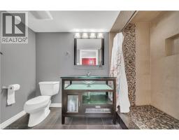 35 TEMPLEWOOD Drive - 38