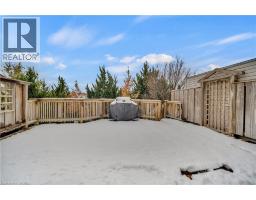 35 TEMPLEWOOD Drive - 39