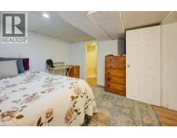 76 BRENTWOOD Avenue - 21