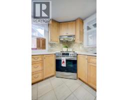 76 BRENTWOOD Avenue - 7