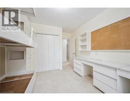 31 SECOND Street - 40