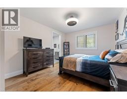 11 COCKSHUTT Road - 35