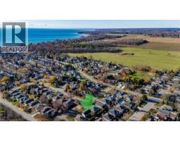 322 RICHARDSON Drive - 25