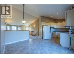 322 RICHARDSON Drive - 7