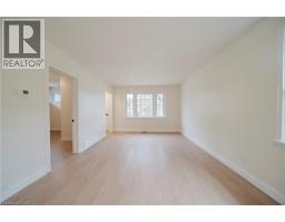 376 PEEL Street - 11