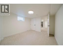 376 PEEL Street - 28