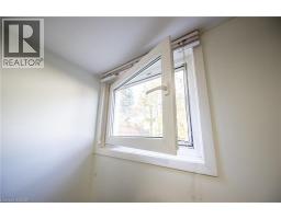 120 MARSHALL Street - 32