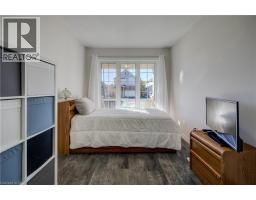 42 FINORO Crescent - 9