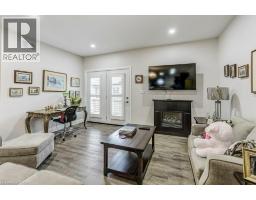 273 QUEEN Street W - 14