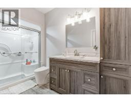 273 QUEEN Street W - 19