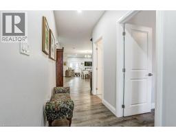 273 QUEEN Street W - 3