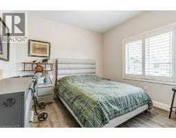 273 QUEEN Street W - 4