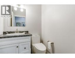 273 QUEEN Street W - 5