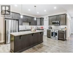 273 QUEEN Street W - 8