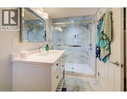 131 THUNDERBIRD Drive - 33