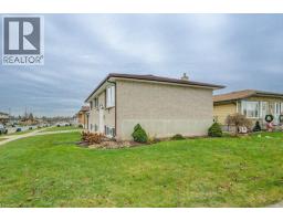 131 THUNDERBIRD Drive - 47