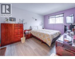 74 MARKWOOD Drive - 10