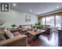 74 MARKWOOD Drive - 4