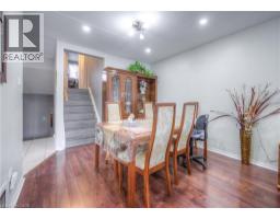 74 MARKWOOD Drive - 5