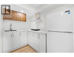 120 WESTHEIGHTS Drive - 31