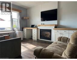 18 QUARRY Street - 3