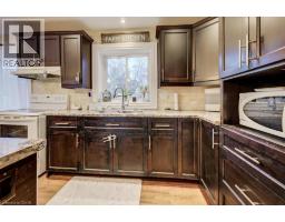 130 ARTHUR Street - 10