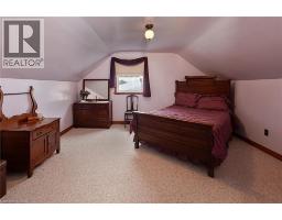 670 ELM Avenue N - 32