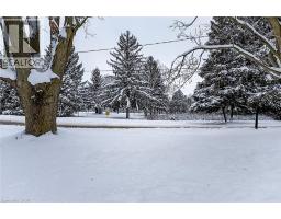 670 ELM Avenue N - 5