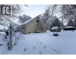 670 ELM Avenue N - 6