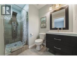 55 MORWICK Drive - 17