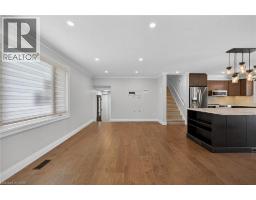 124 SOUTHWOOD Drive - 12