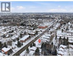 389 ERB Street W - 11