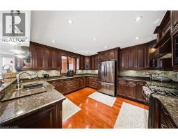 47 BURNT EMBER Court - 6