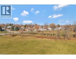 615 GILLARD Street - 23