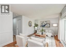 39 SOUTHWOOD Drive - 12