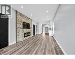 16 WEBLING Street - 5