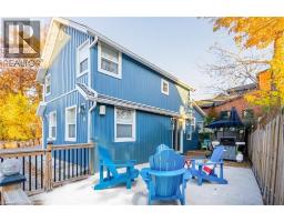 11 DIETRICH Crescent - 2