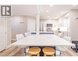 11 DIETRICH Crescent - 9