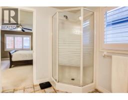 678 INTERLAKEN Drive - 24