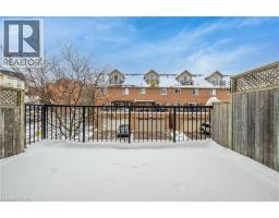 33 WELLINGTON S - 31