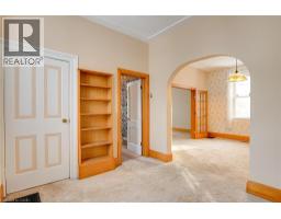 16 CENTRE Street - 9