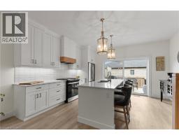 744 W NELSON Street W UnitNo. 31 - 13